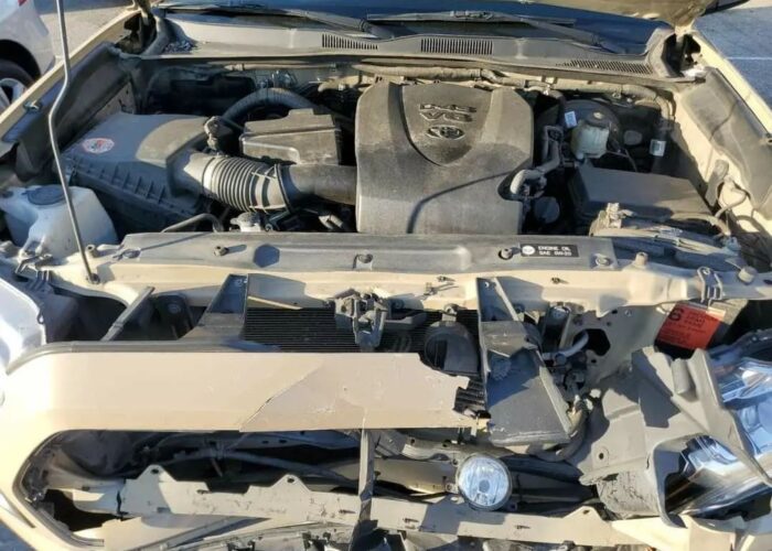 Toyota 4.0L V6 1GR-FE Complete Engine